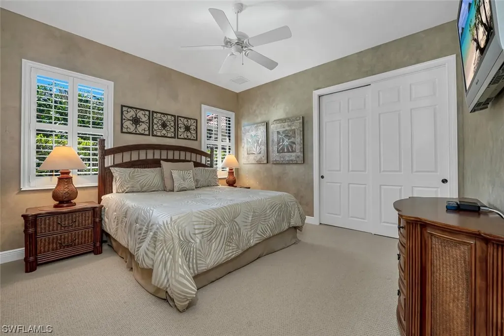 3012 Hendon Court Naples FL 34105