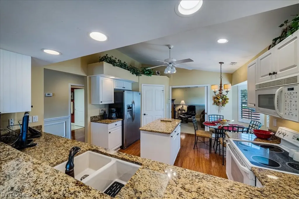 6210 Reserve Circle Naples FL 34119