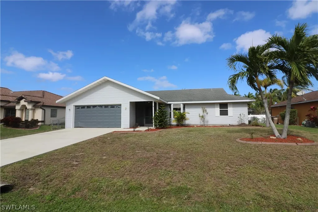 1709 SW 44th Street Cape Coral FL 33914
