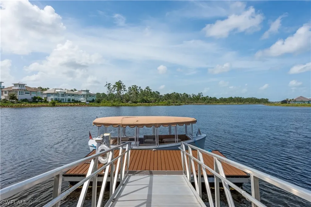 4921 Andros Drive Naples FL 34113