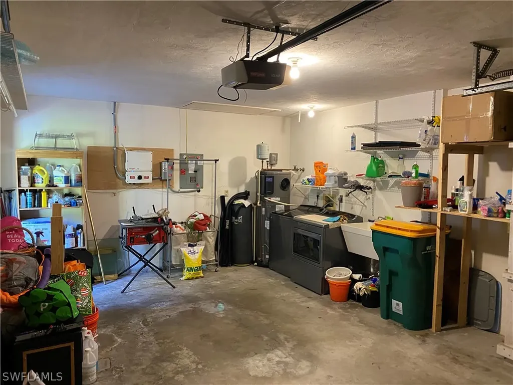 4821 Lakewood Boulevard Naples FL 34112