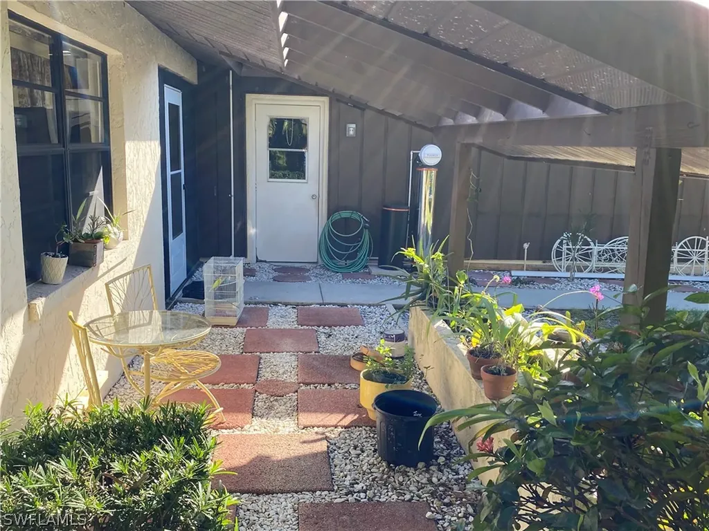 4821 Lakewood Boulevard Naples FL 34112