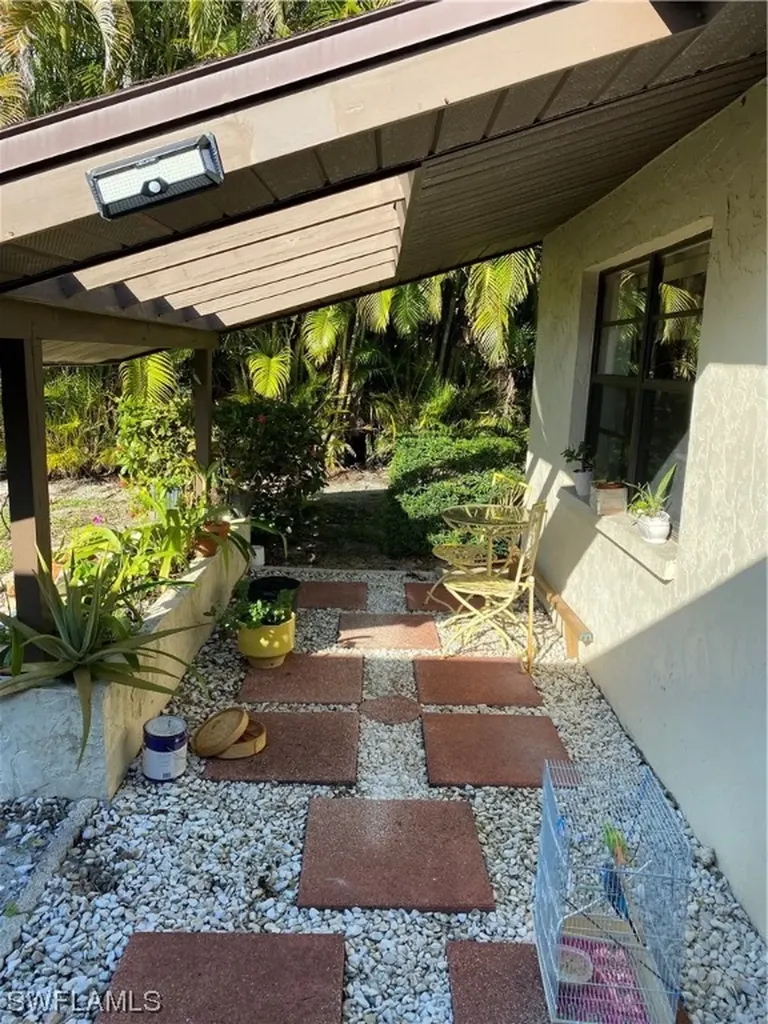 4821 Lakewood Boulevard Naples FL 34112