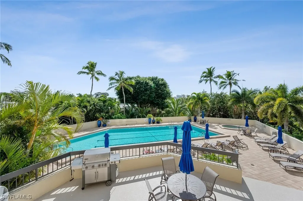 6001 Pelican Bay Boulevard Naples FL 34108-8166
