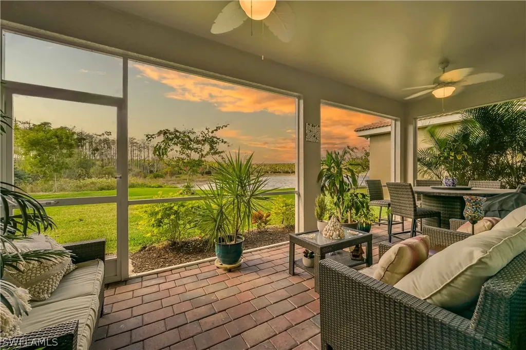 3136 Royal Gardens Avenue Fort Myers FL 33916