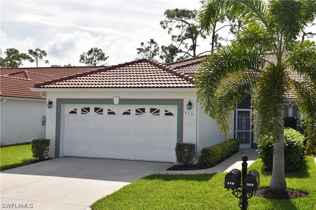 Naples FL, 319 Melrose Place, Unit 26