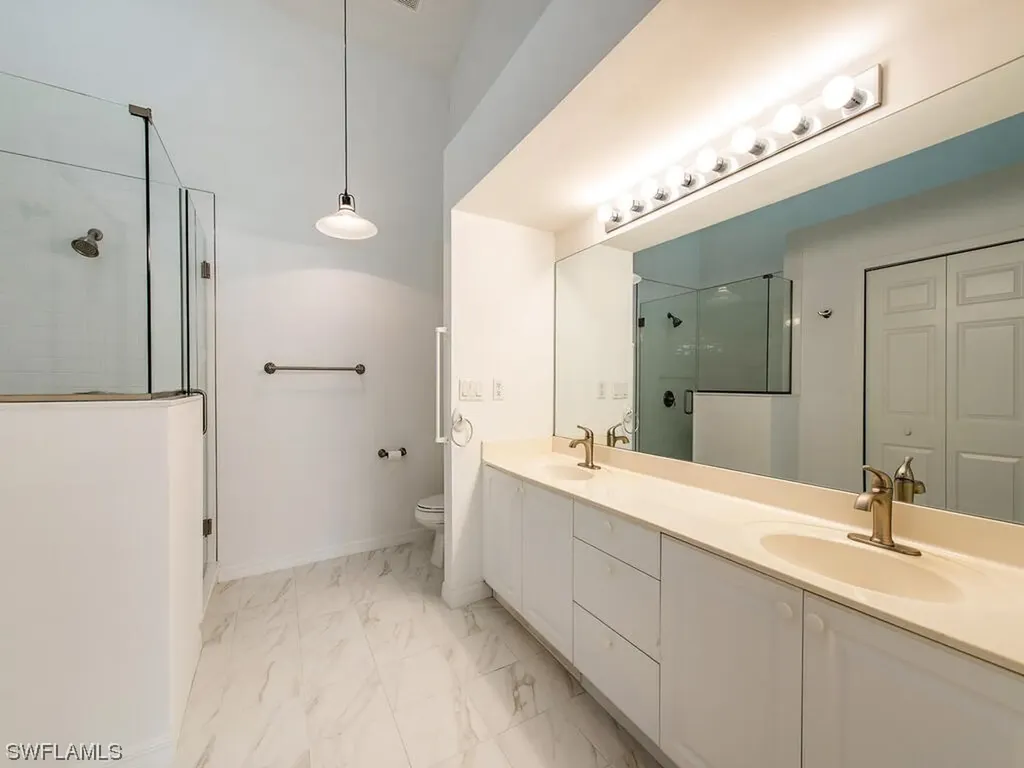 319 Melrose Place Naples FL 34104