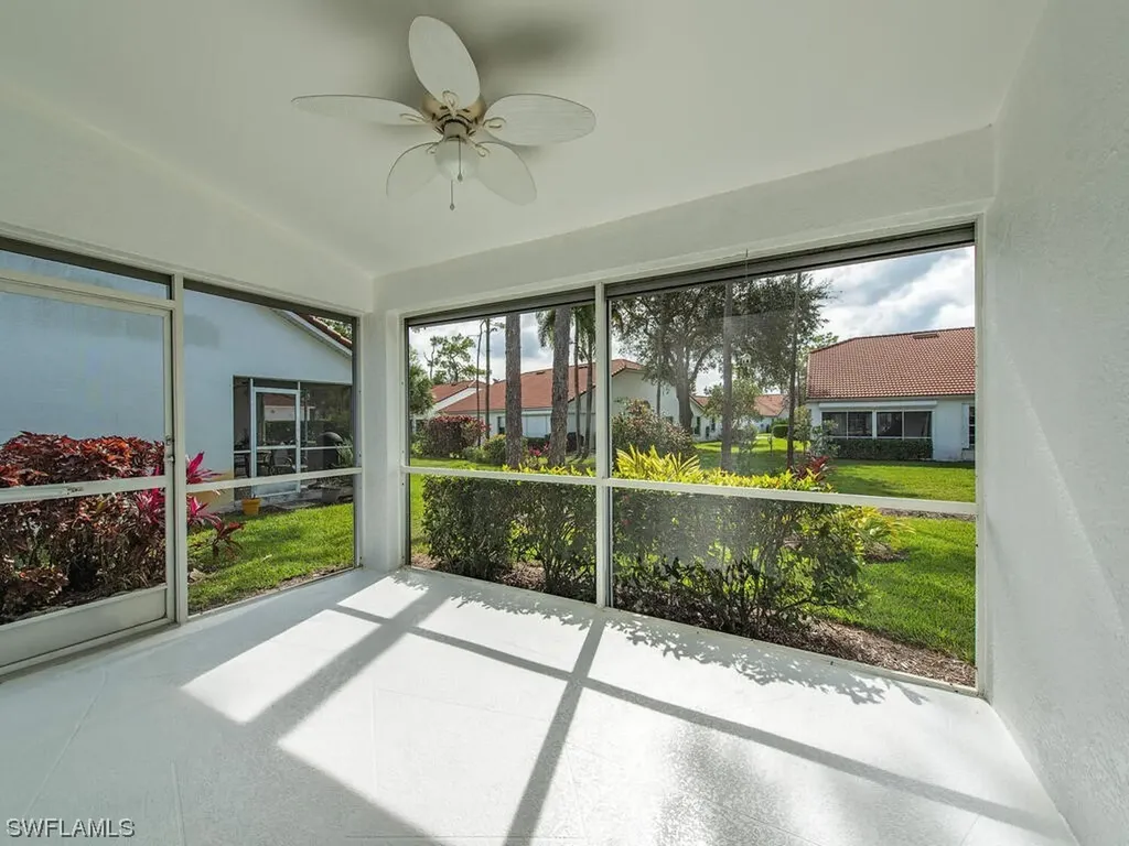 319 Melrose Place Naples FL 34104
