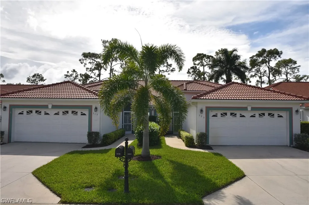 319 Melrose Place Naples FL 34104