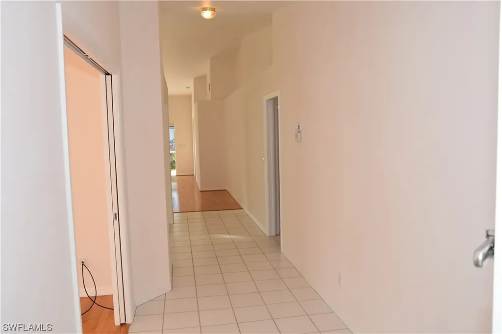319 Melrose Place Naples FL 34104