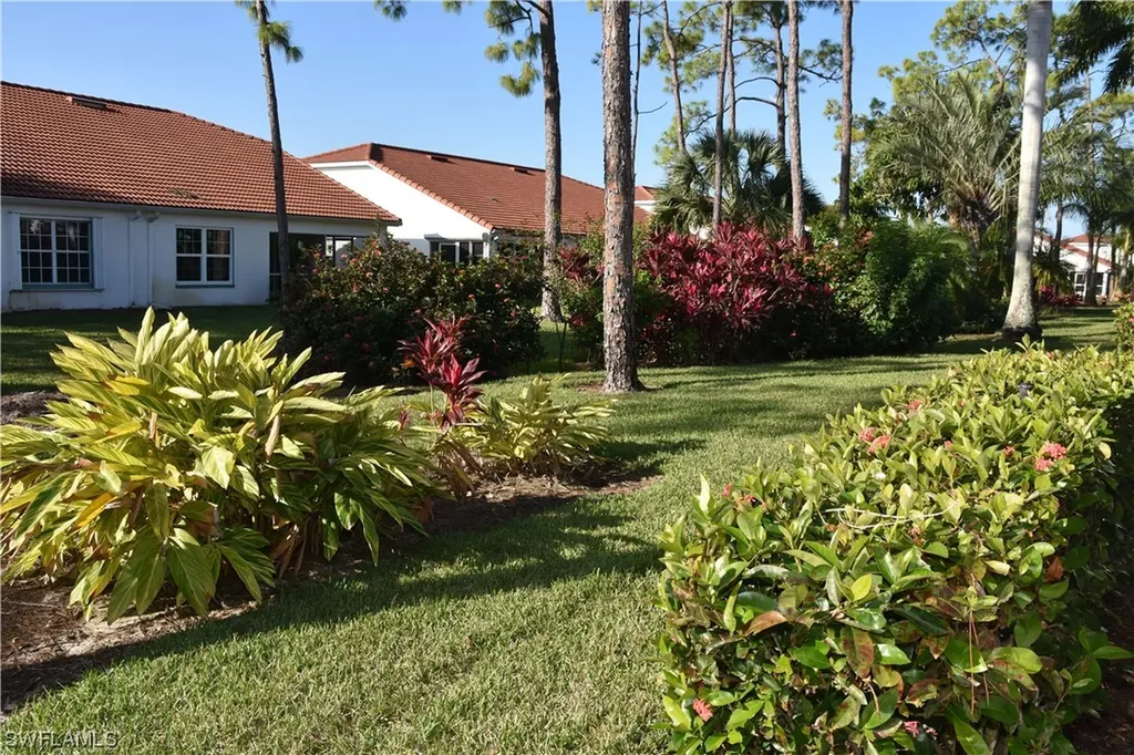 319 Melrose Place Naples FL 34104