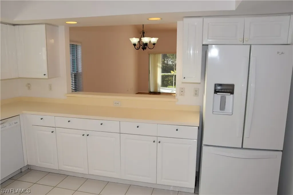 319 Melrose Place Naples FL 34104