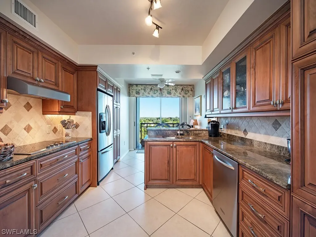 7515 Pelican Bay Boulevard Naples FL 34108