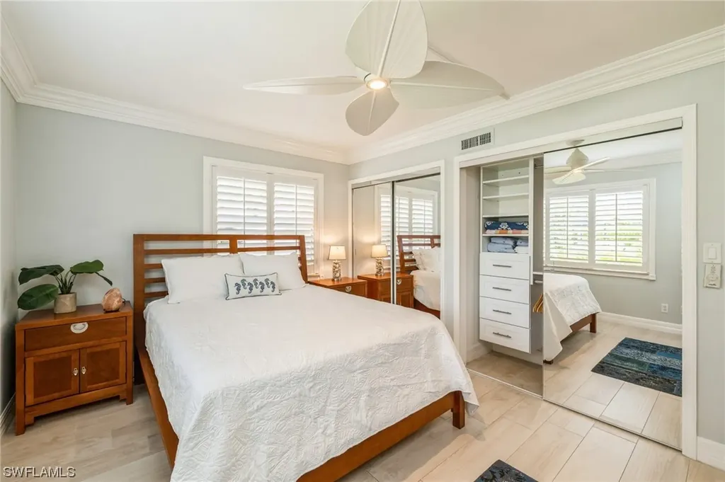 980 7th Avenue S Naples FL 34102