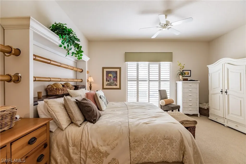4733 Navassa Lane Naples FL 34119