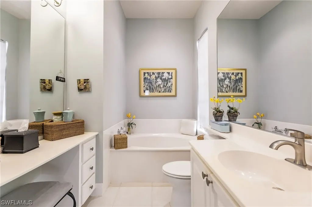 4733 Navassa Lane Naples FL 34119