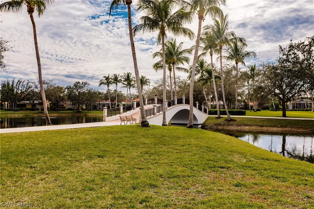 4733 Navassa Lane Naples FL 34119