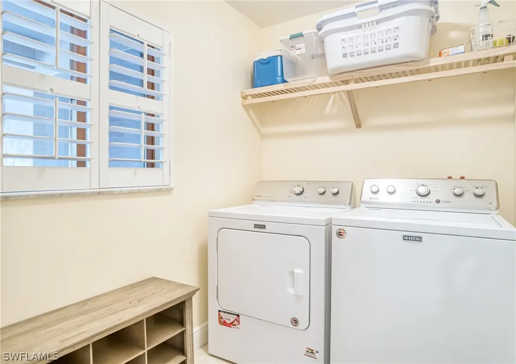 605 Donax Street Sanibel FL 33957