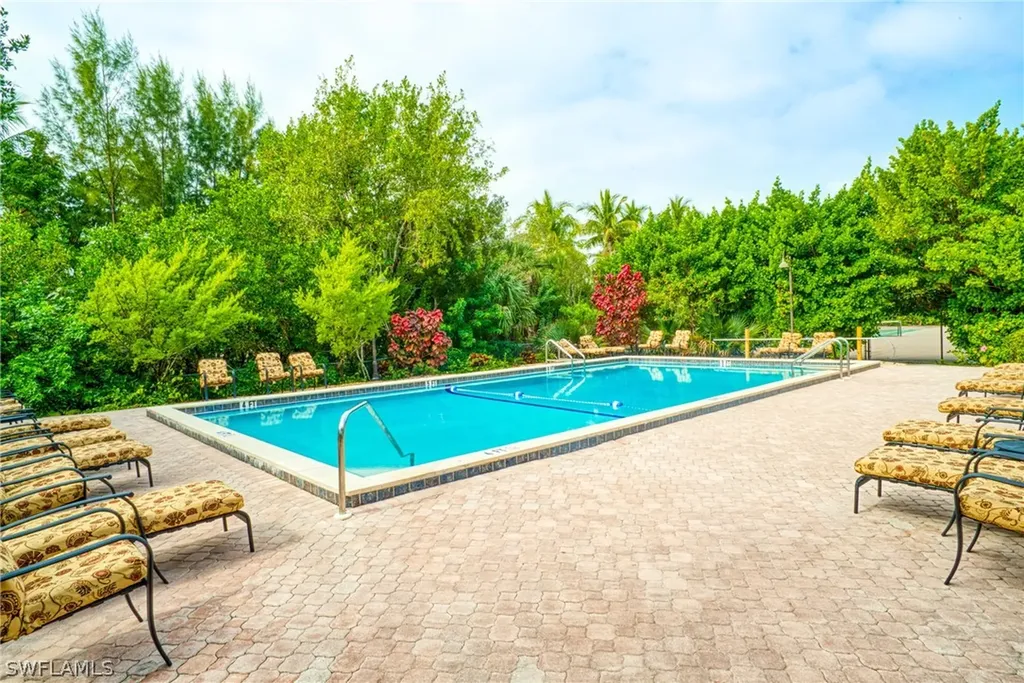 605 Donax Street Sanibel FL 33957