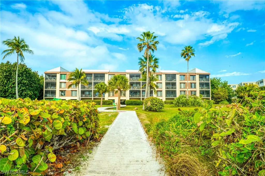 605 Donax Street Sanibel FL 33957