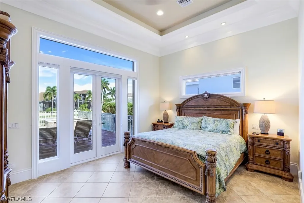 541 Taylor Court Marco Island FL 34145