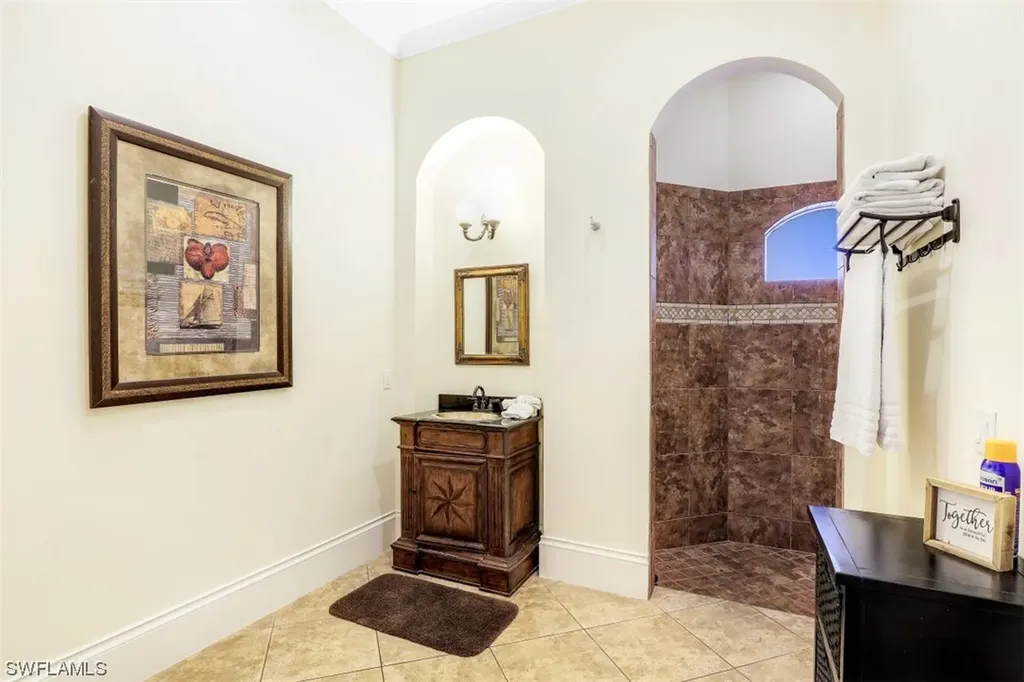 541 Taylor Court Marco Island FL 34145