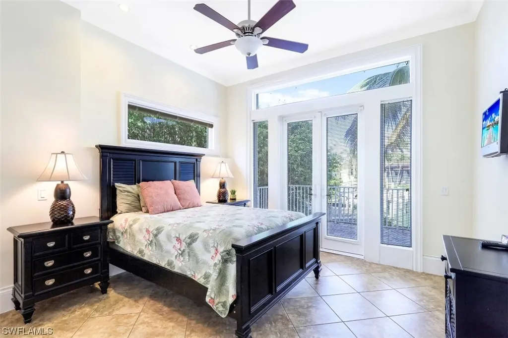541 Taylor Court Marco Island FL 34145