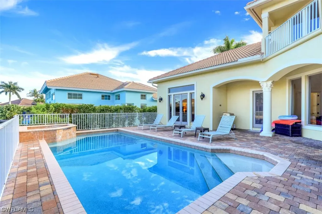 541 Taylor Court Marco Island FL 34145