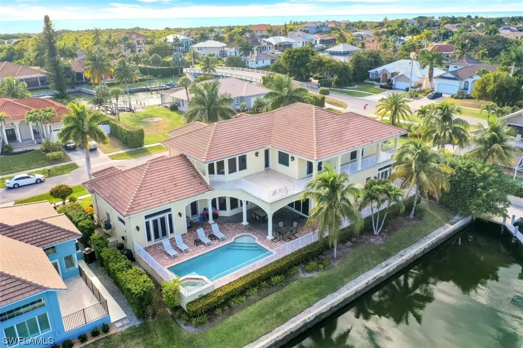 541 Taylor Court Marco Island FL 34145