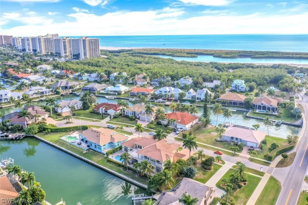 541 Taylor Court Marco Island FL 34145
