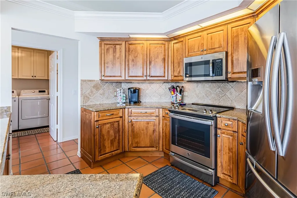 1690 Rainbow Court Marco Island FL 34145