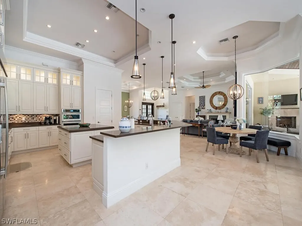 698 Gordonia Road Naples FL 34108
