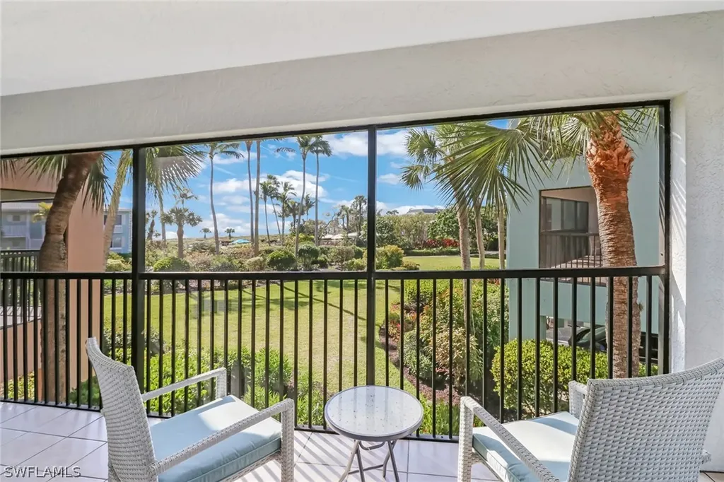 937 E Gulf Drive Sanibel FL 33957