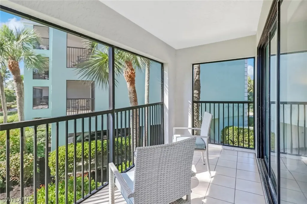 937 E Gulf Drive Sanibel FL 33957