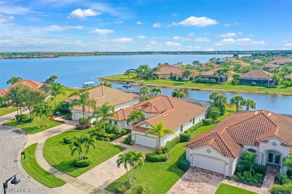 9416 Copper Rock Court Naples FL 34120
