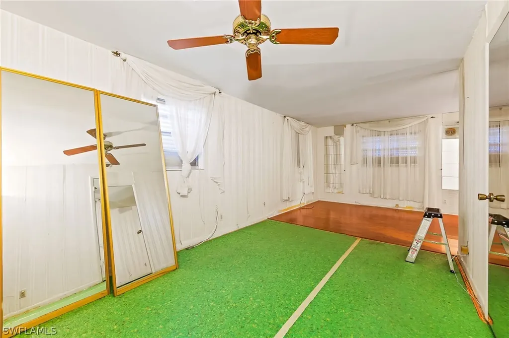 5462 Carlton Street Naples FL 34113