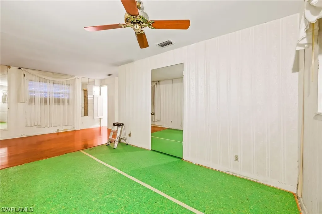 5462 Carlton Street Naples FL 34113