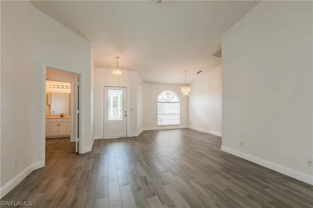 1226 6th Avenue Marco Island FL 34145