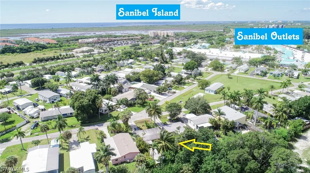 16881 Windcrest Drive Fort Myers FL 33908