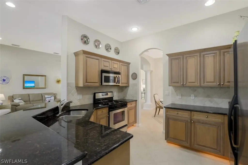9114 Falling Leaf Drive Estero FL 34135