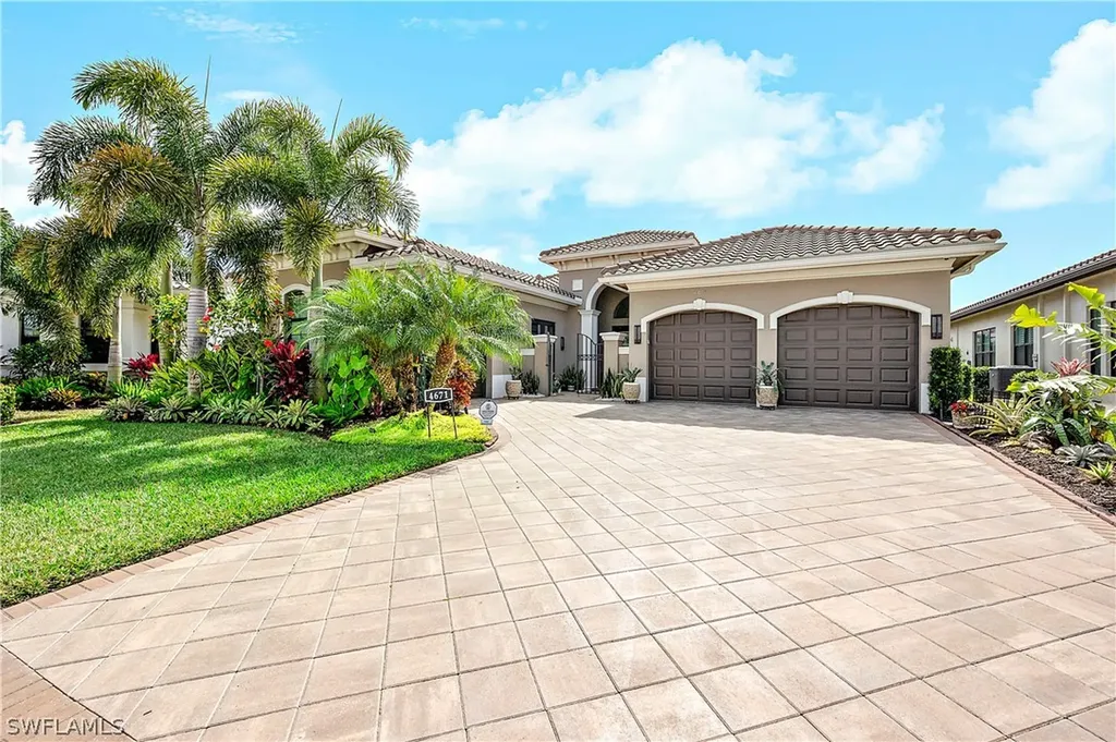 4671 Azalea Drive Naples FL 34119