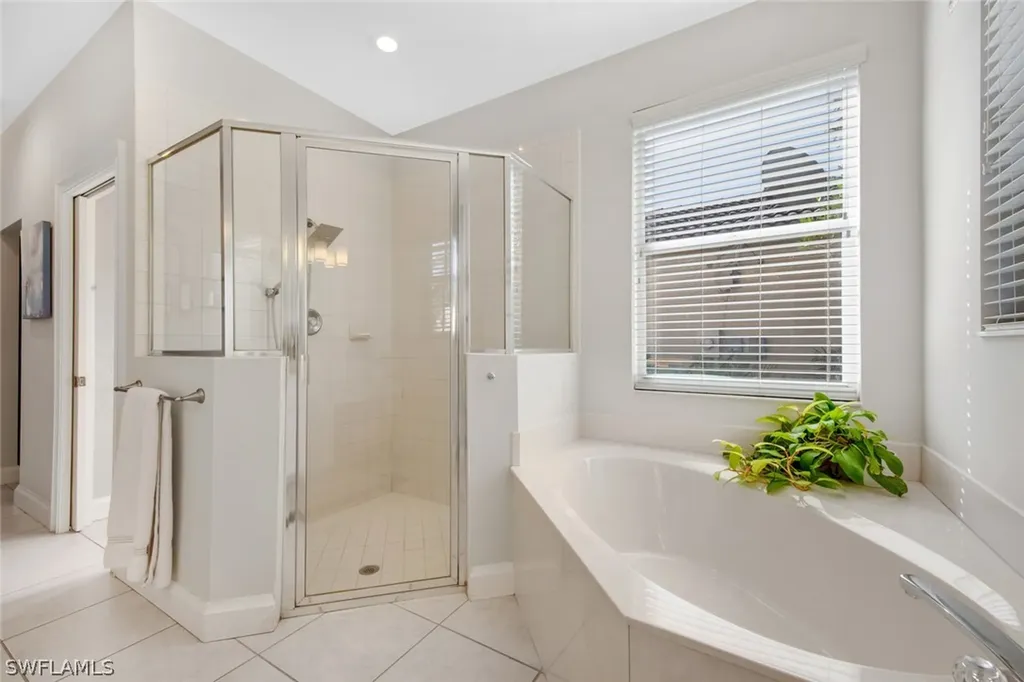 8312 Laurel Lakes Boulevard Naples FL 34119