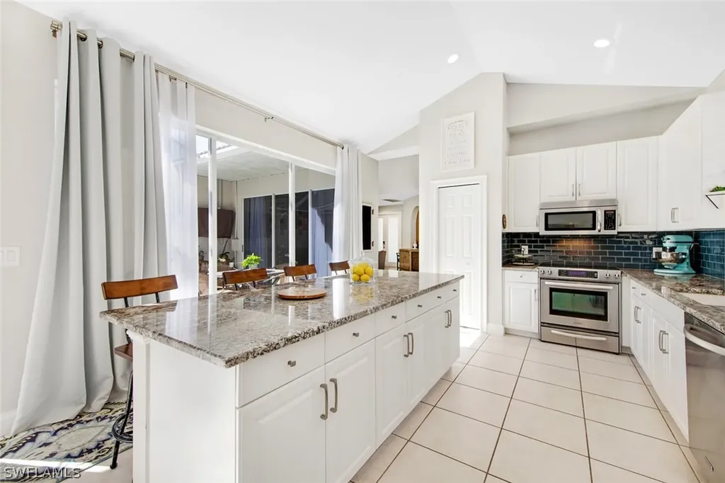 8312 Laurel Lakes Boulevard Naples FL 34119