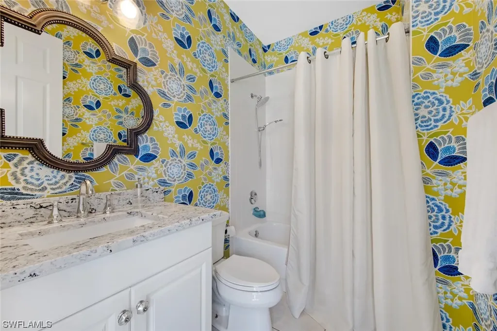 8312 Laurel Lakes Boulevard Naples FL 34119