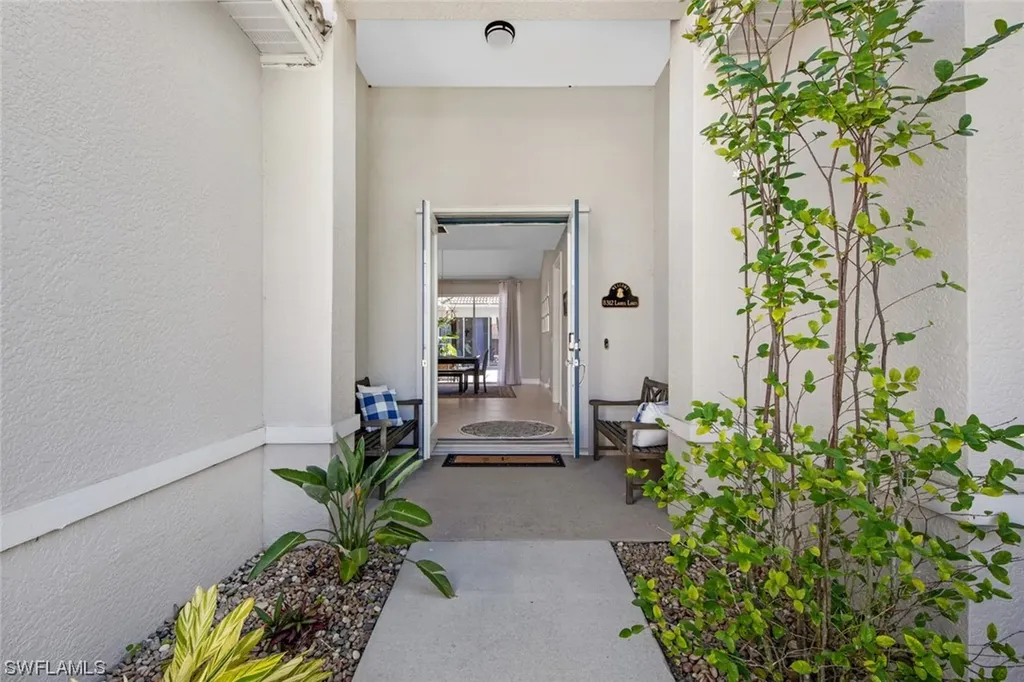 8312 Laurel Lakes Boulevard Naples FL 34119