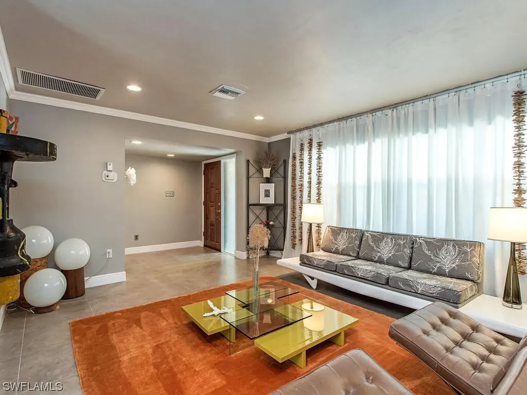 540 Rudder Road Naples FL 34102