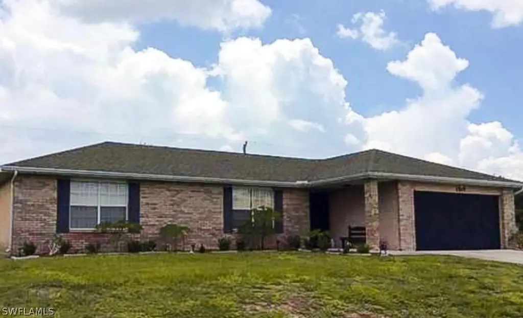 1505 NE 6th Place Cape Coral FL 33909