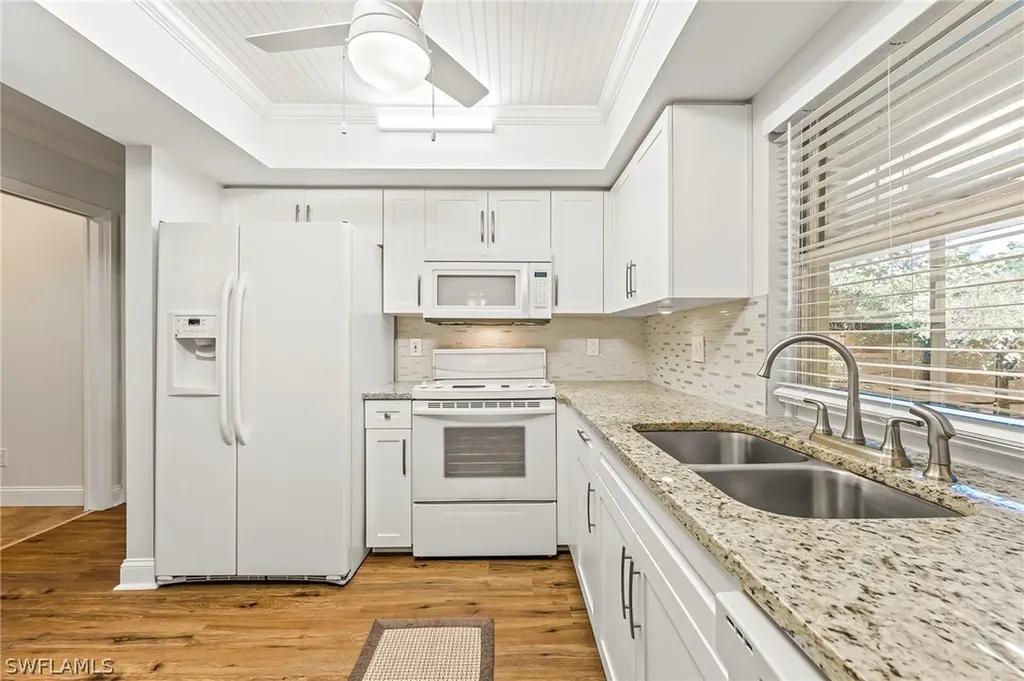 541 SE 4th Street Cape Coral FL 33990