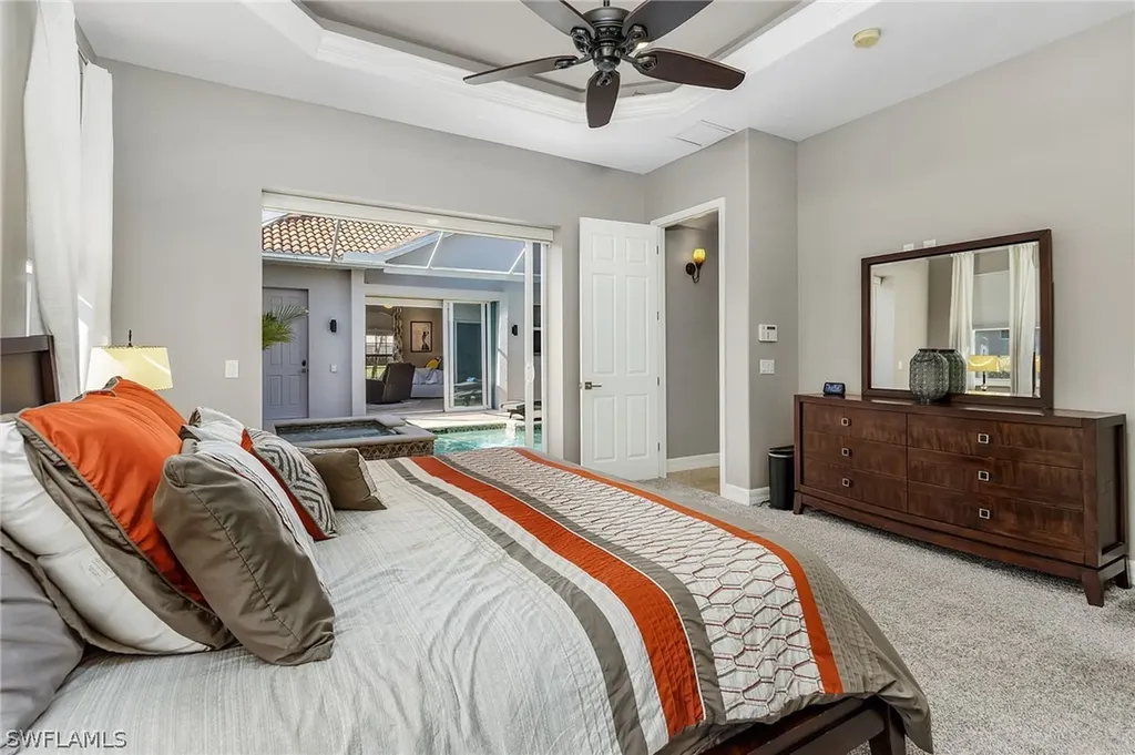 890 Palmetto Pointe Circle Cape Coral FL 33991
