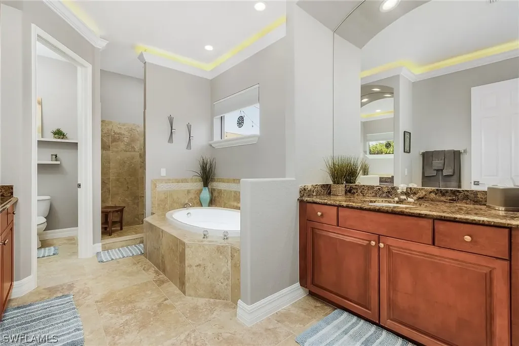 890 Palmetto Pointe Circle Cape Coral FL 33991